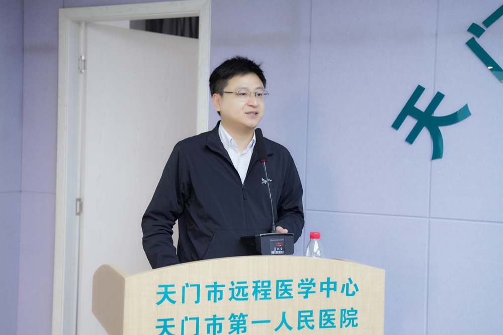 许斌教授详细解读介绍“肺癌单病种质控现场督查方案”.jpg