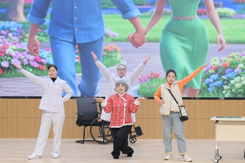 1734058642595355.jpg 情景剧 《鸿“晕”当头》(出演单位:竟陵院区).JPG
