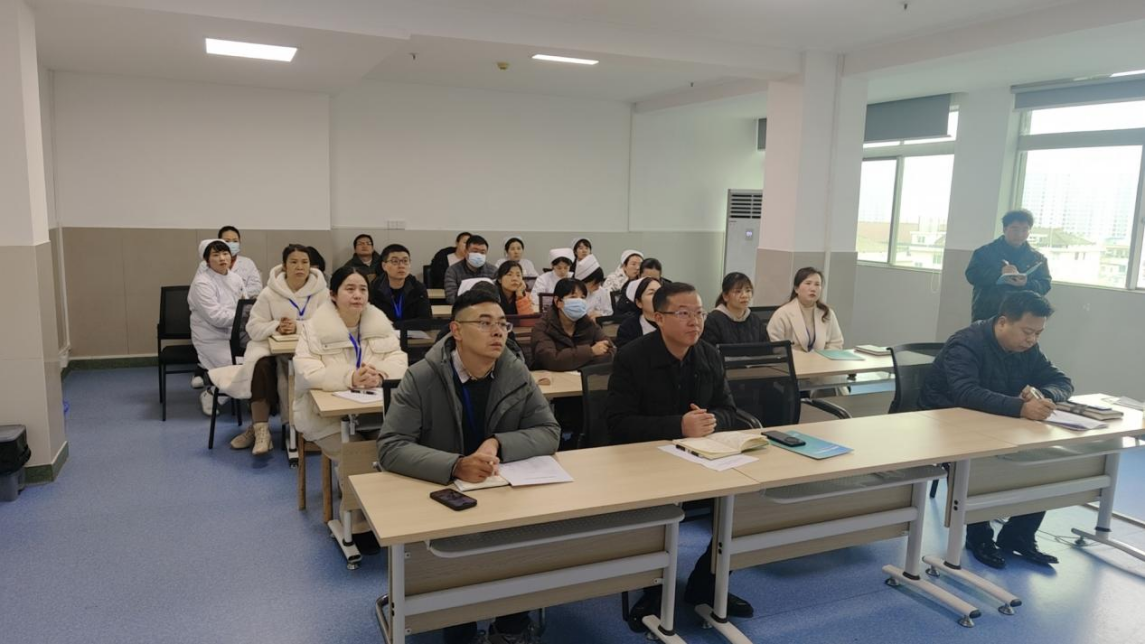 培训会现场 (2).png