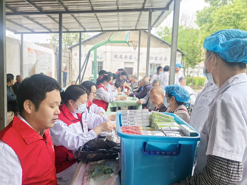 义诊现场 (2).jpg