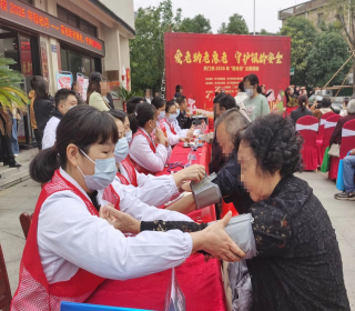 天门一医组织医务人员参与天门市2026年“敬老月”主题活动..